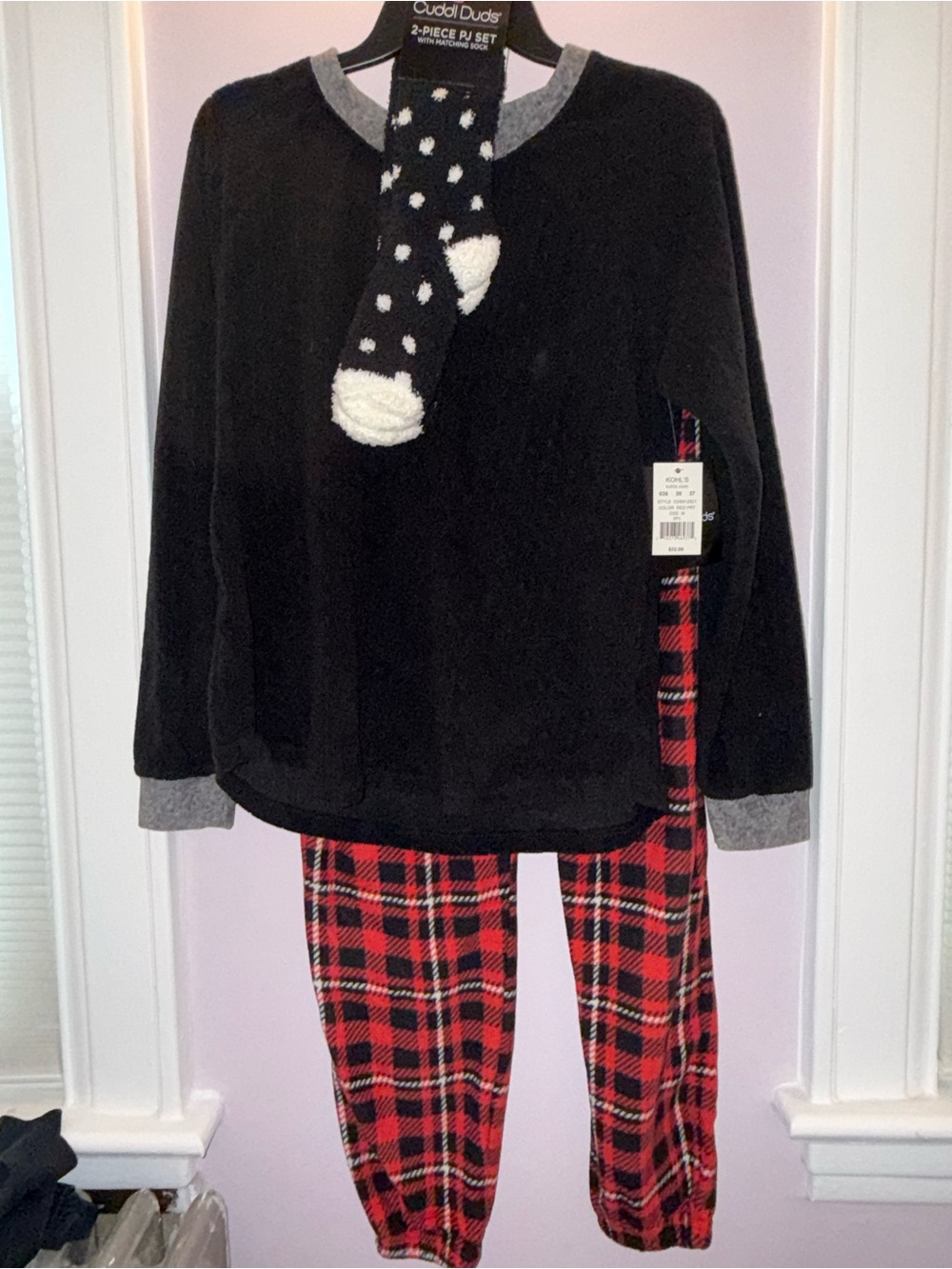 Cuddle Duds Black & Red Plaid Pajama Set with Cozy Socks -